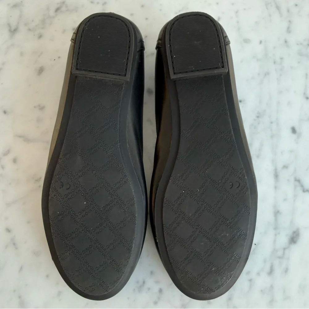 Vionic Carrol Ballet Flat Black Womens Size 7.5 Wide - Picture 11 of 12